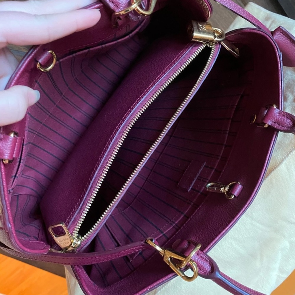 Louis Vuitton Montaigne MM - Picture 9 of 15